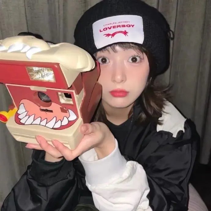 青年的椅子